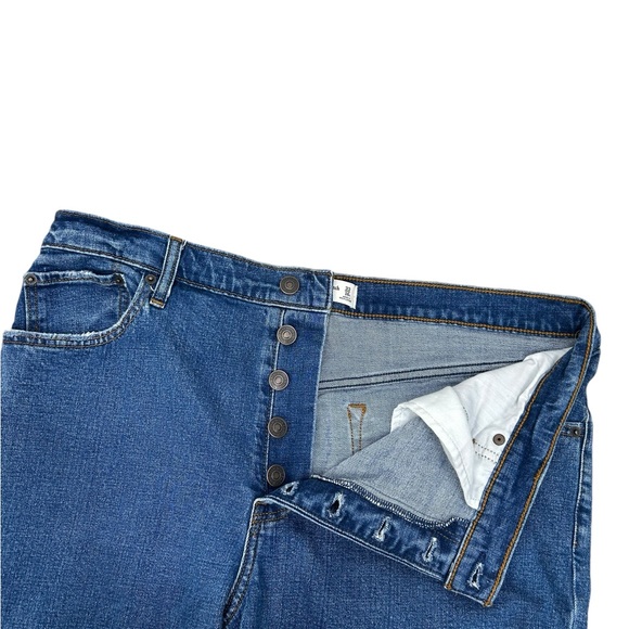 Abercrombie & Fitch The Mom High Rise Straight Leg Jean Size 16S Medium Blue - Picture 7 of 14